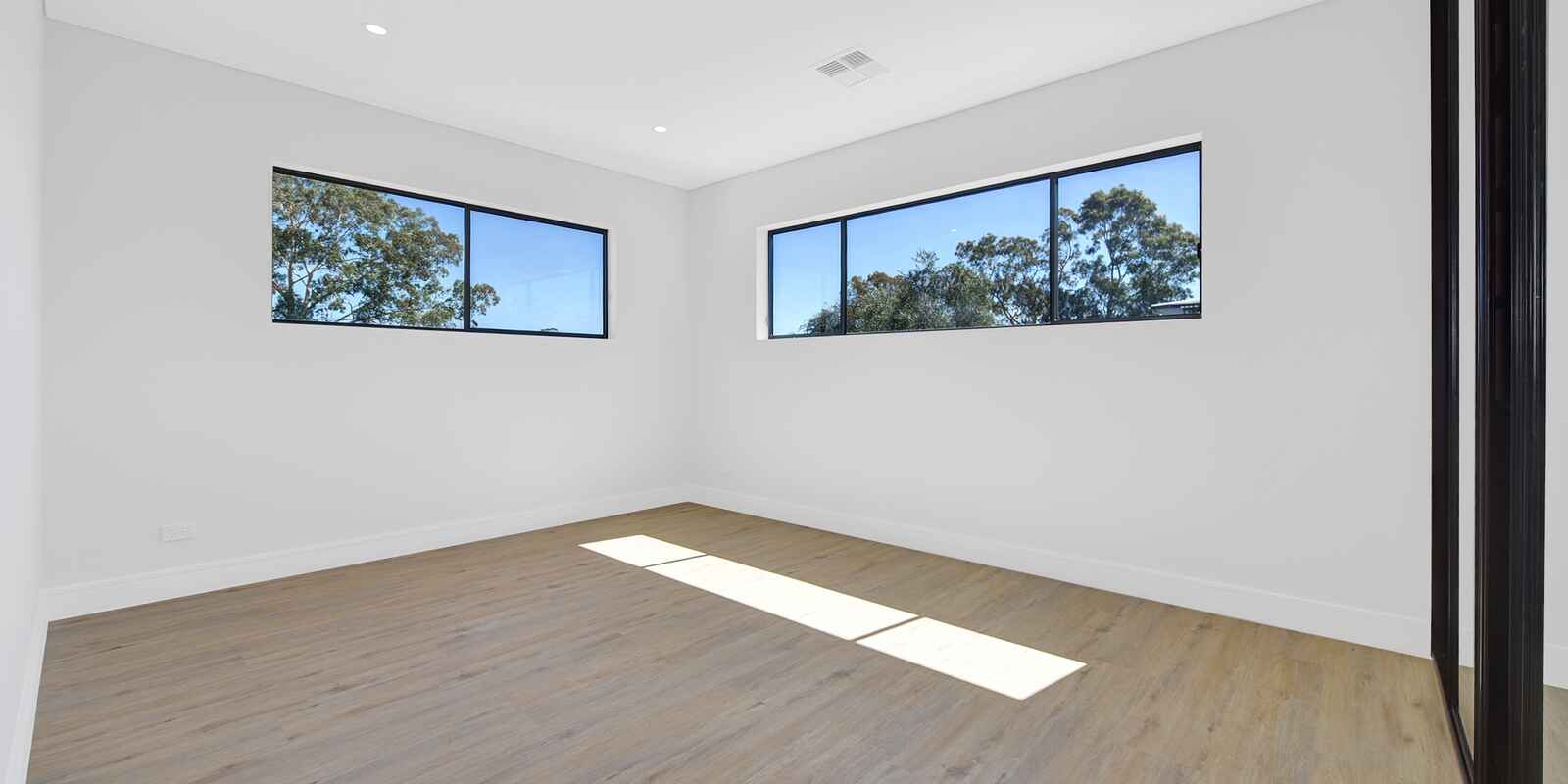 138 Centenary Road South Wentworthville