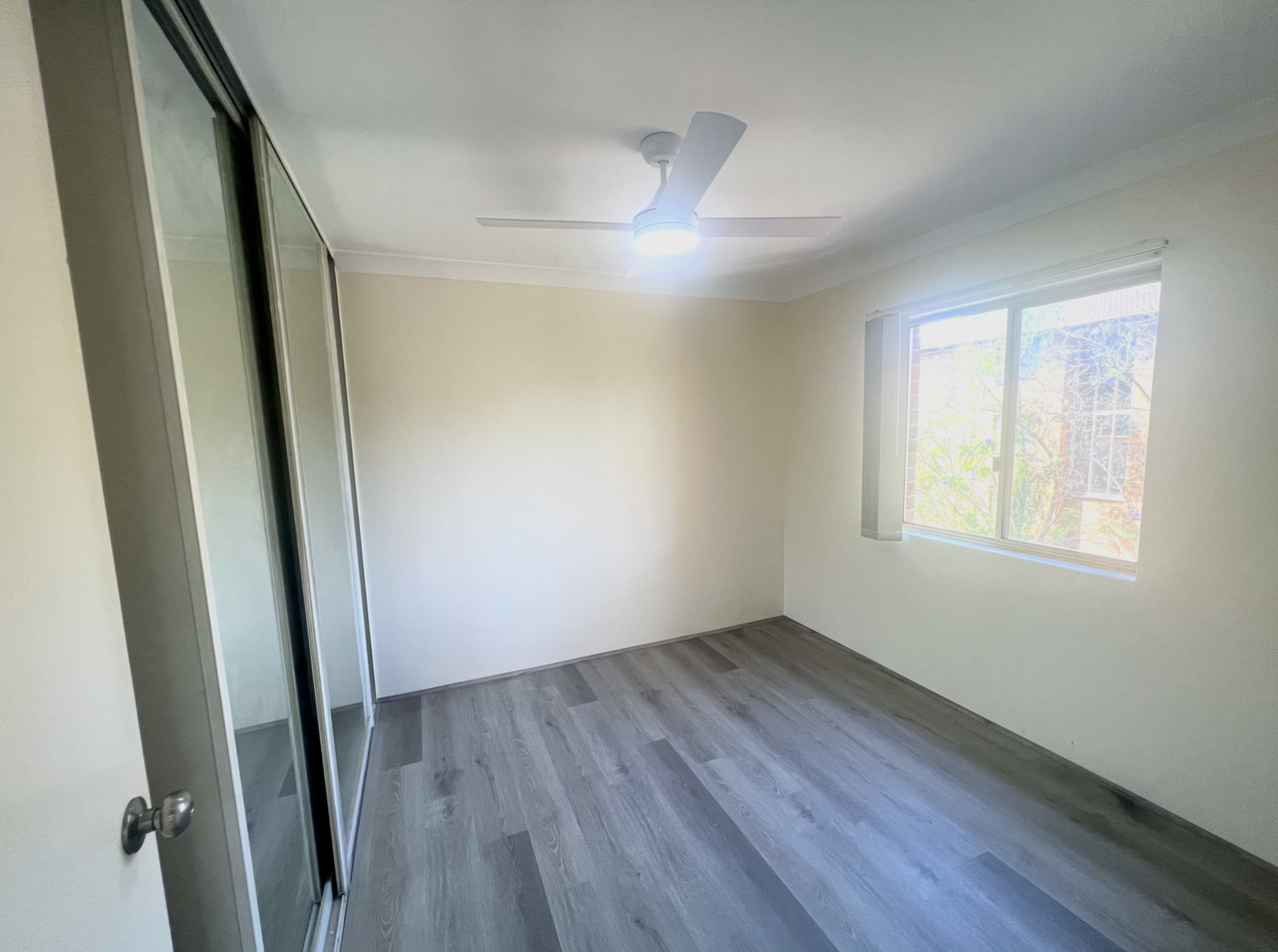 9/8-10 Queens Road Westmead