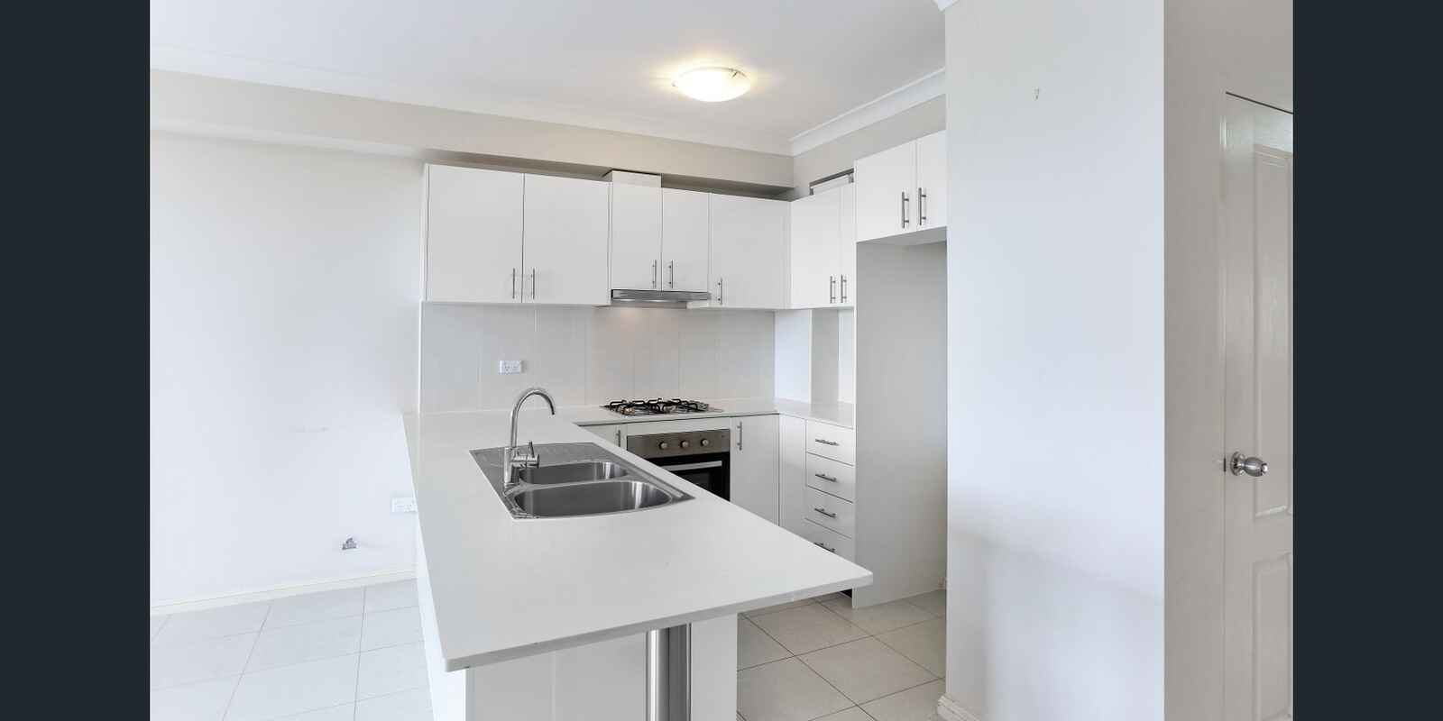 46/546-556 Woodville Road Guildford