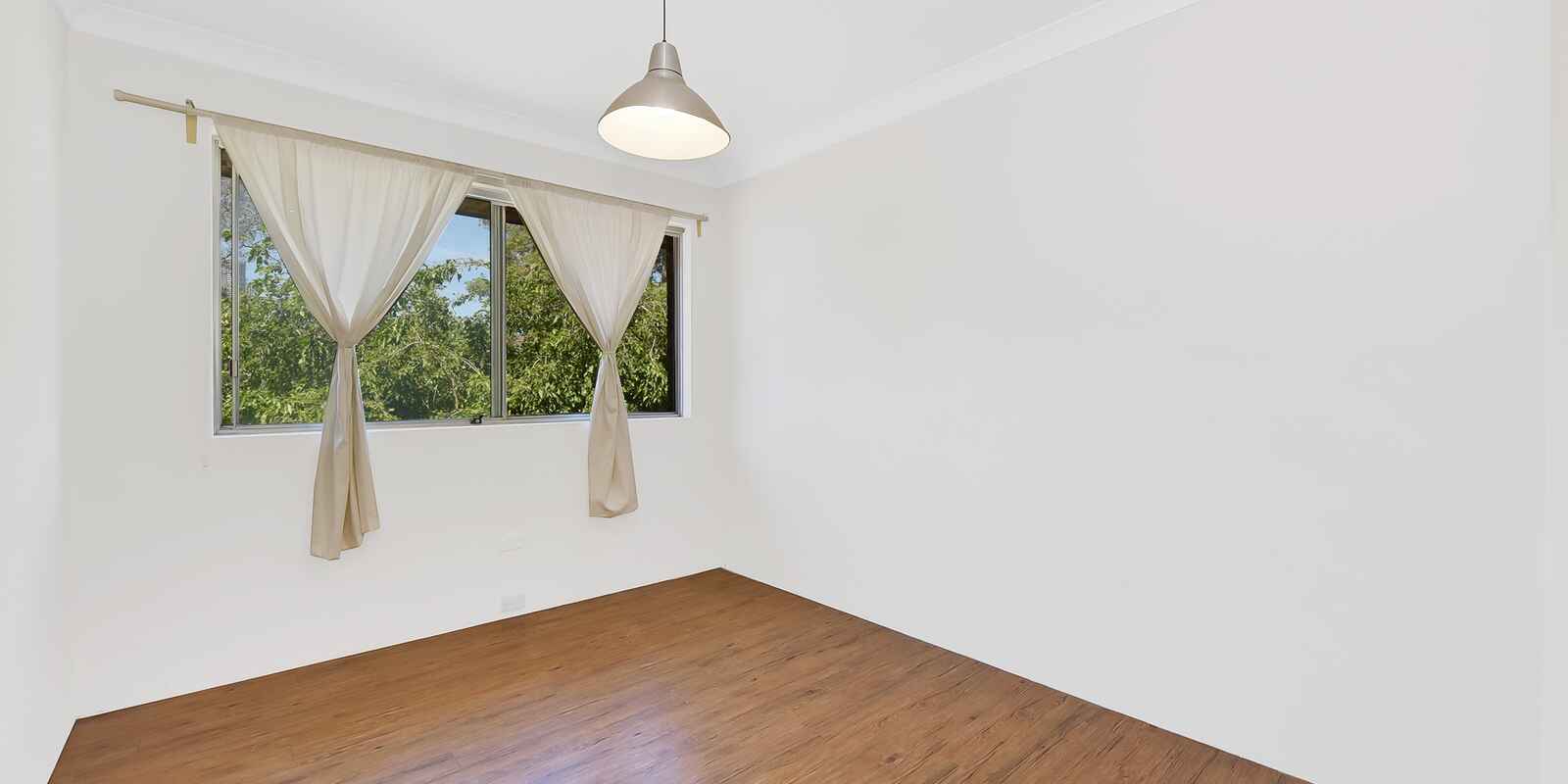 8/27 Brickfield Street North Parramatta