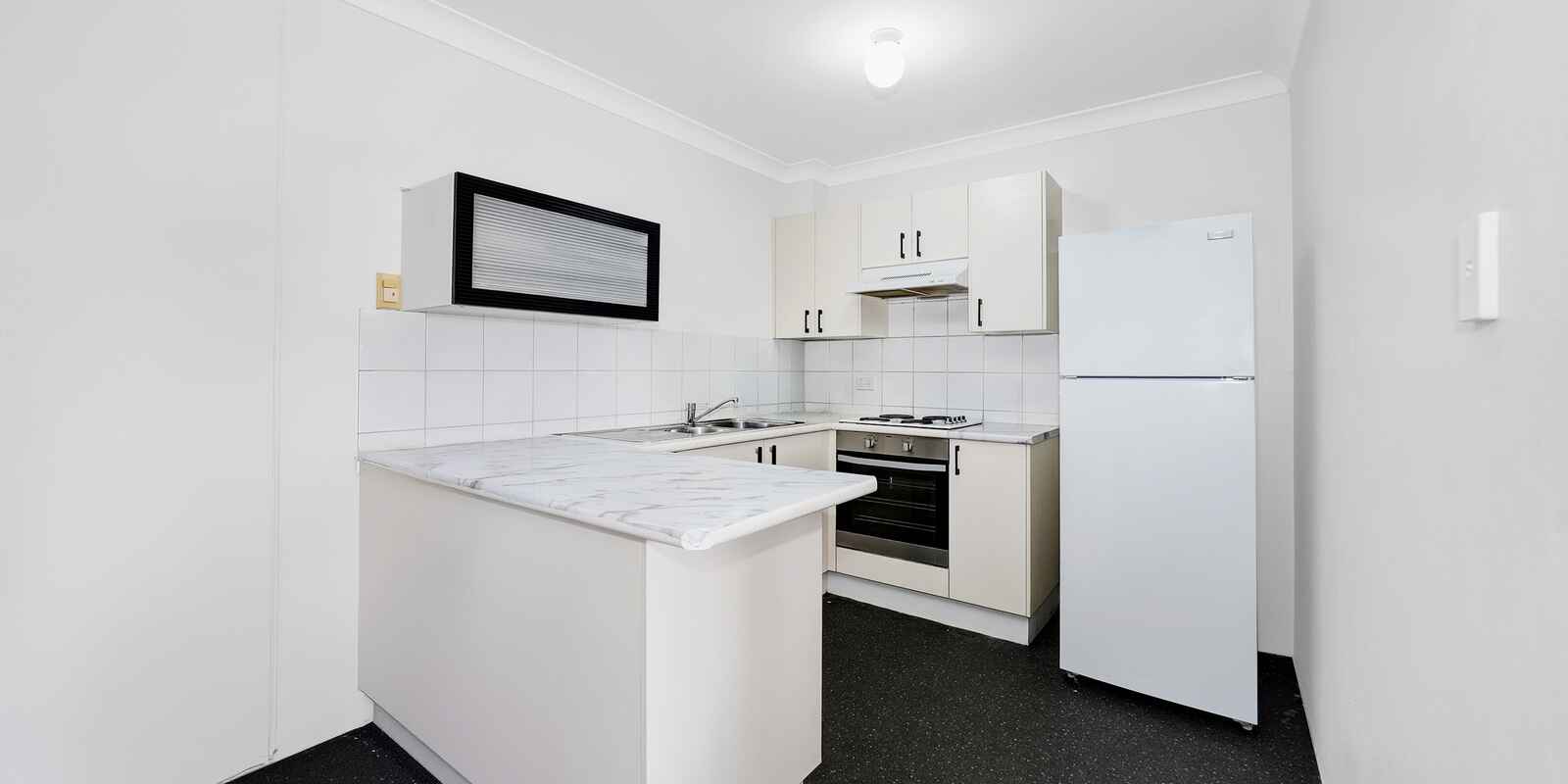 3/96-98 Castlereagh Street Liverpool