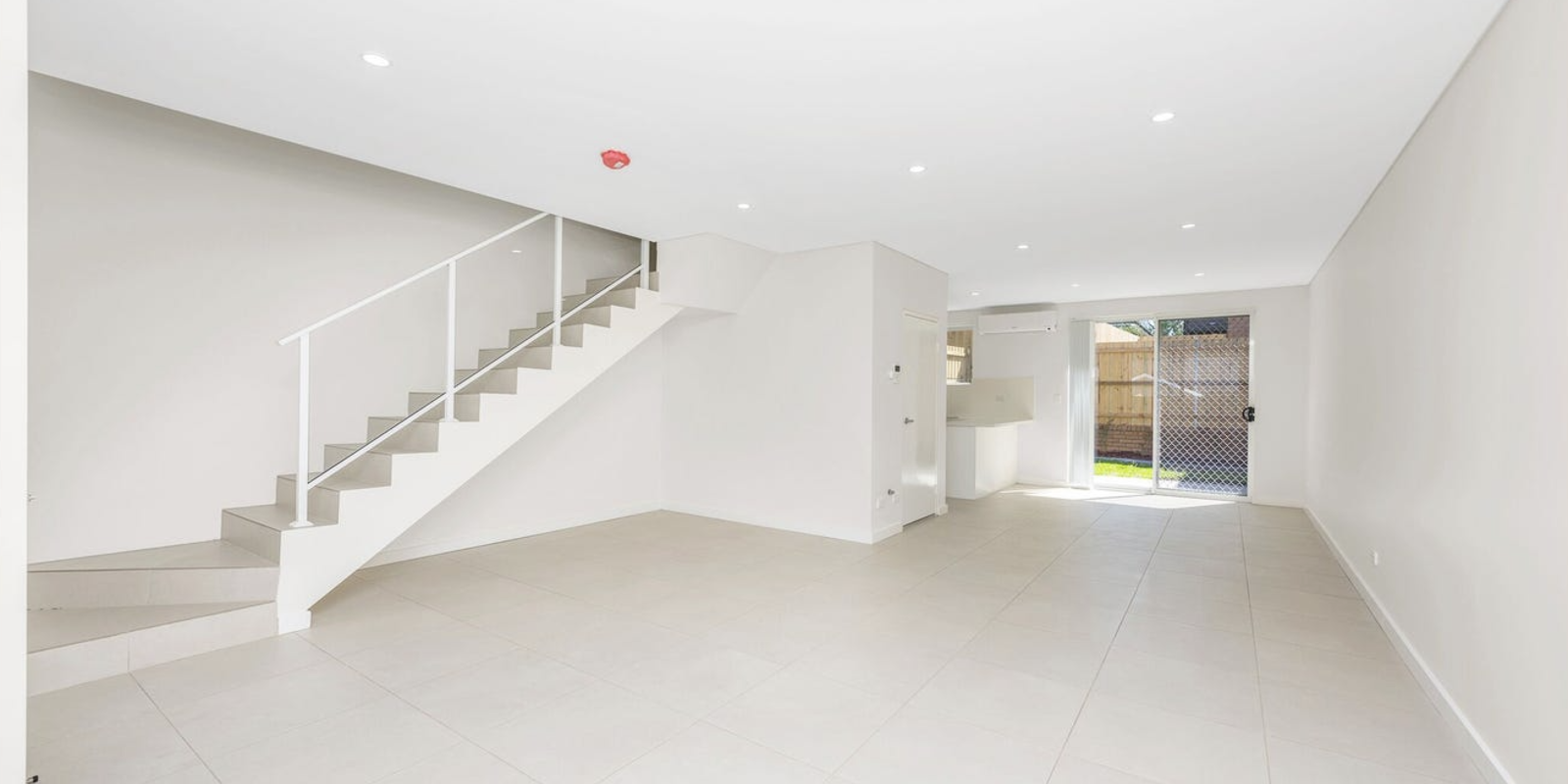 13/10 Mount Street Constitution Hill