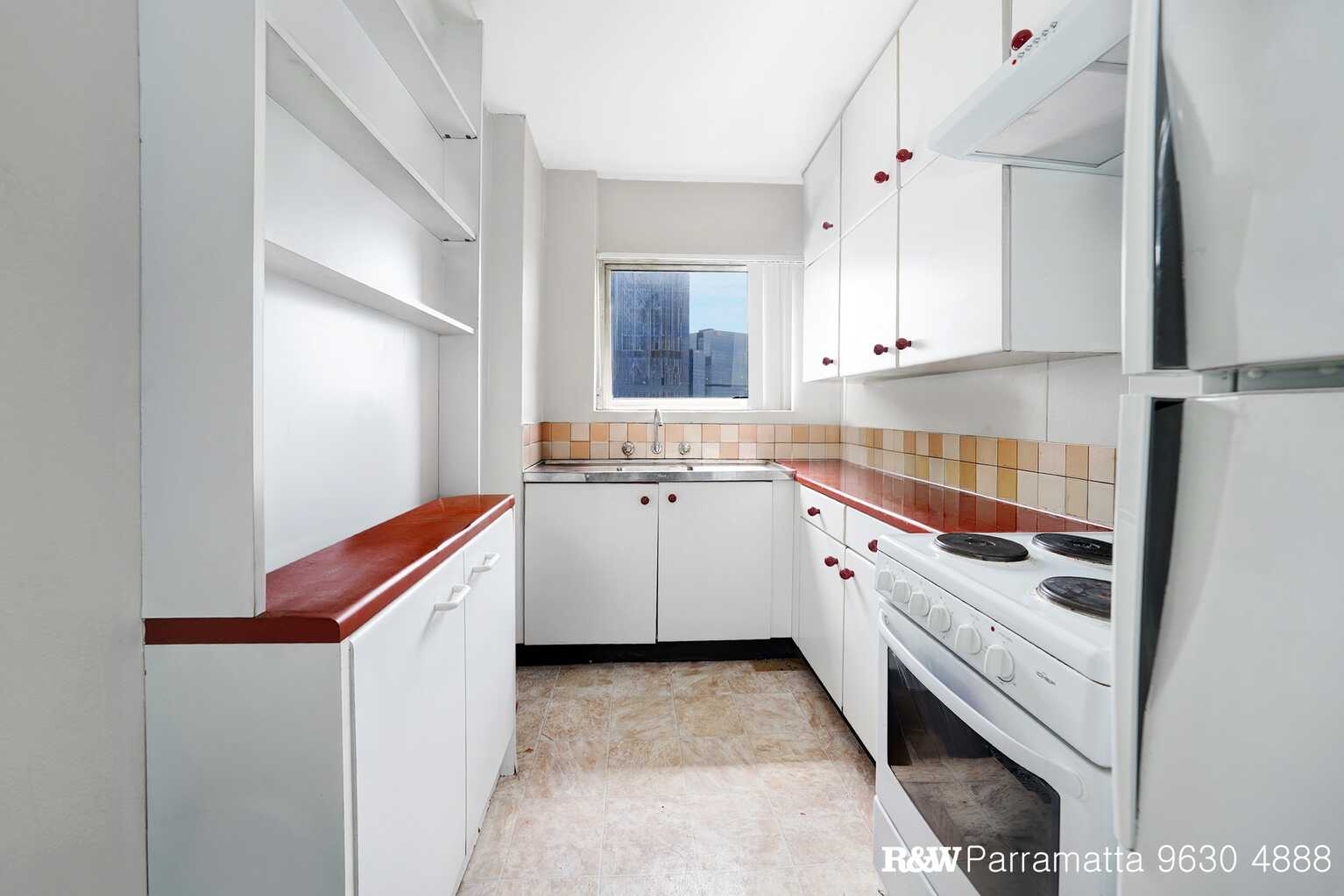 17L/15 Campbell Street Parramatta