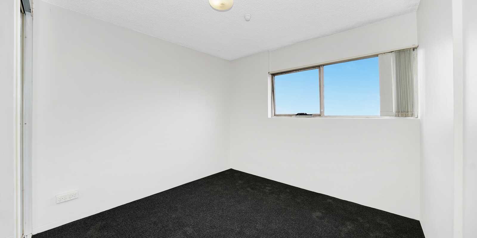 12H/15 Campbell Street Parramatta