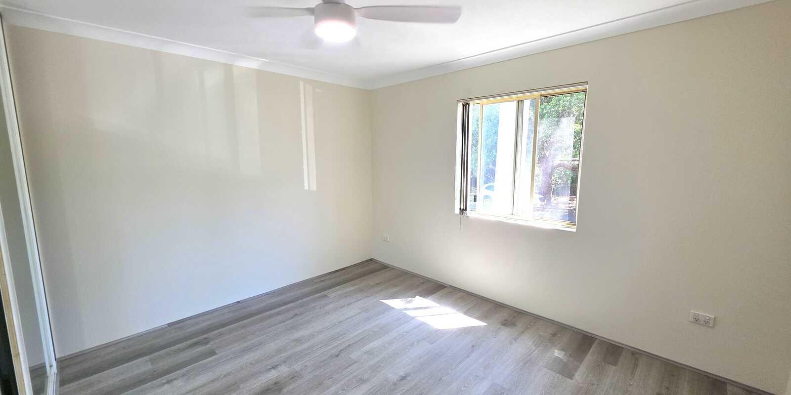 1/8-10 Queens Road Westmead