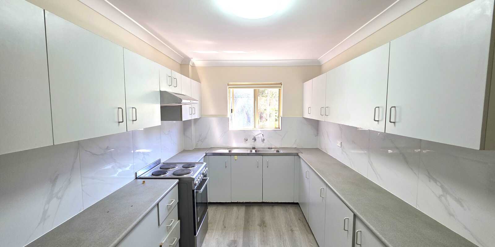 1/8-10 Queens Road Westmead