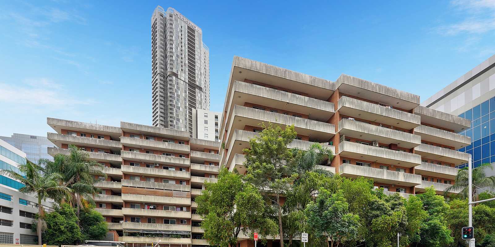 31/128 Macquarie street Parramatta