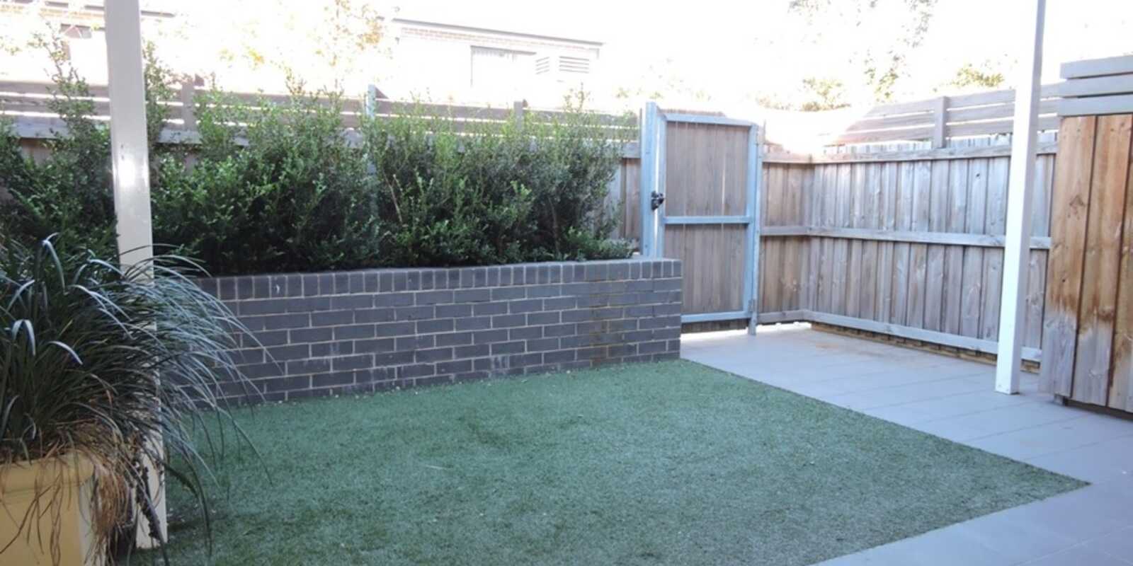 4/175 Kissing Point Road Dundas