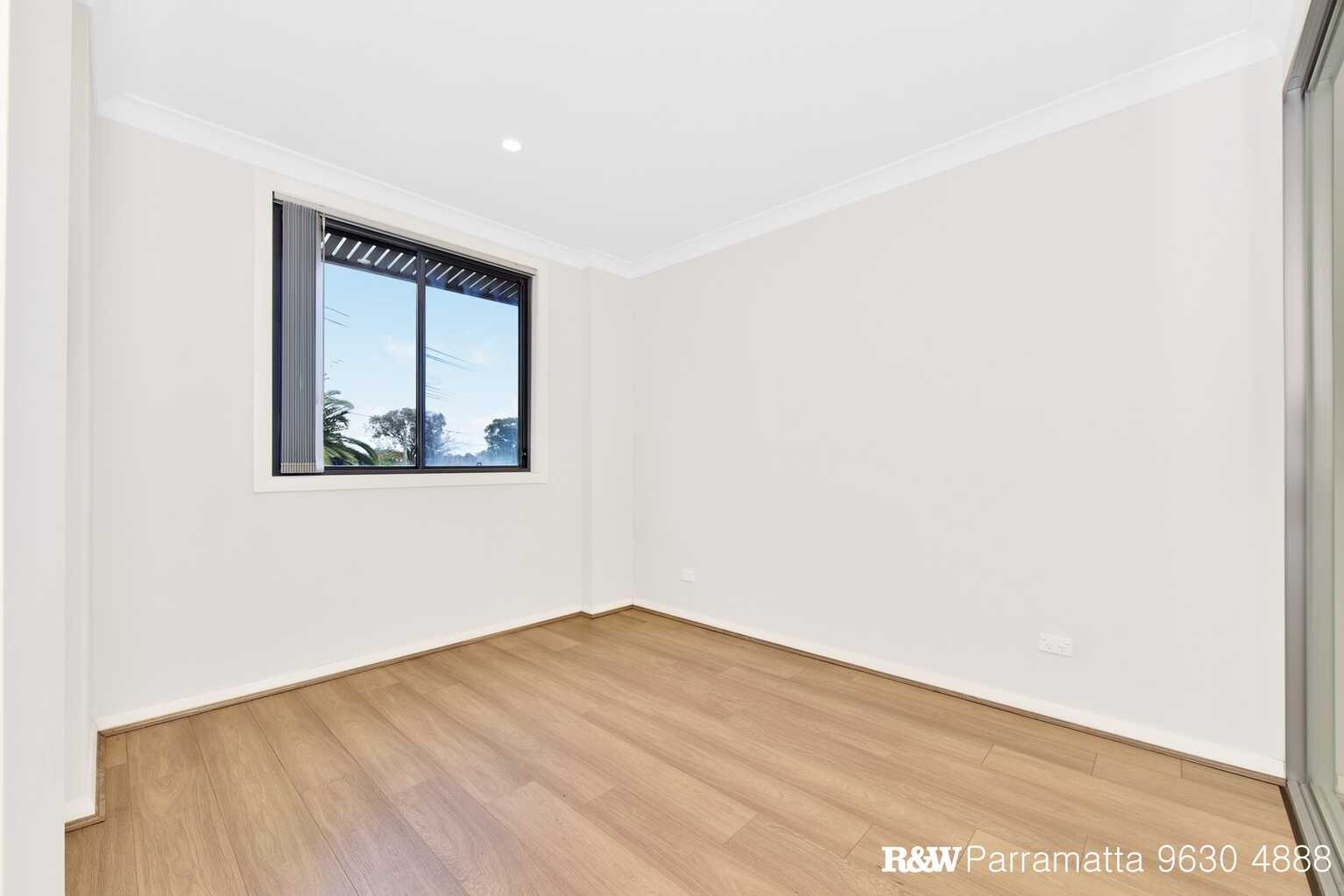 B5/2-4 Amos Street Parramatta