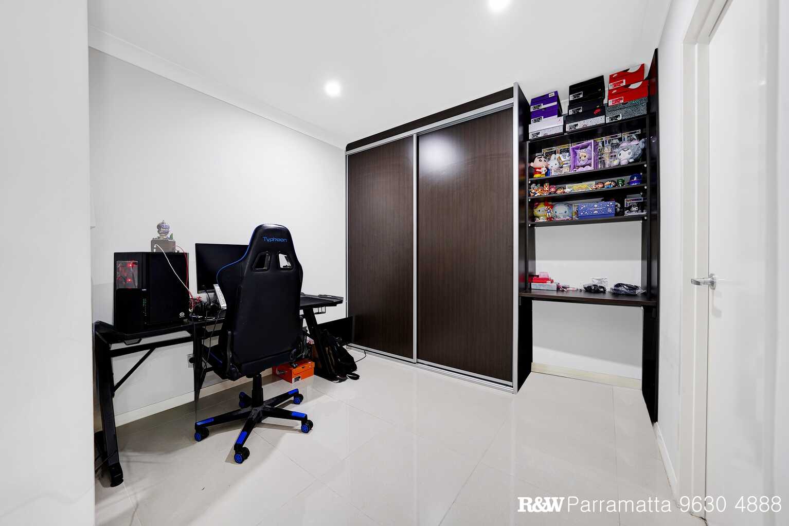 B5/2-4 Amos Street Parramatta