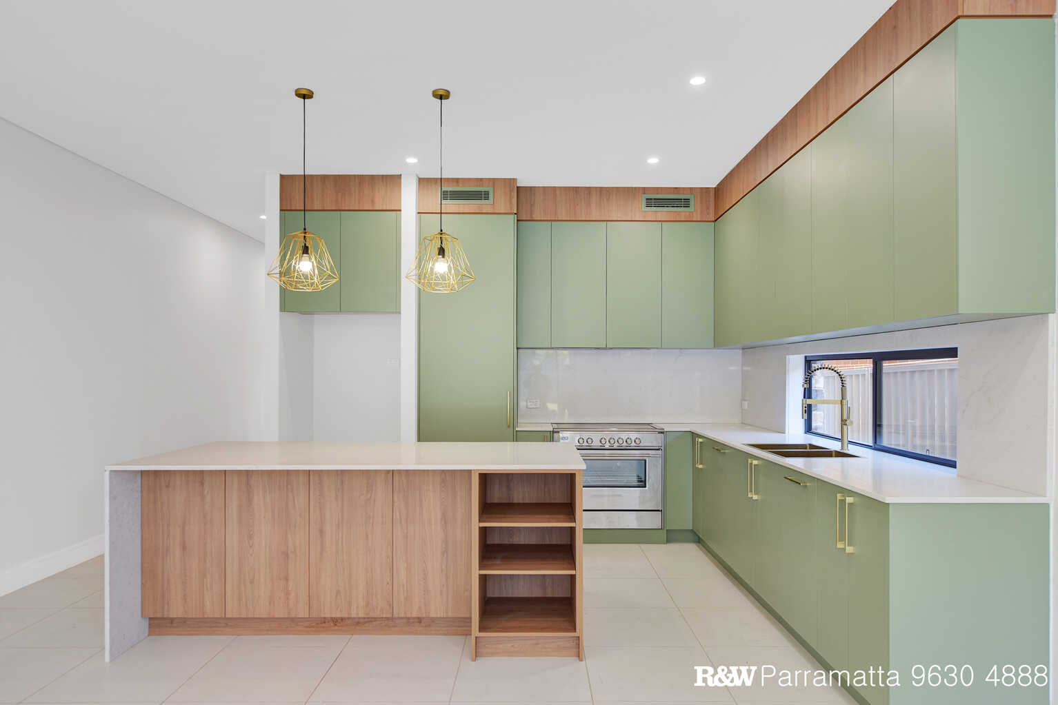 138 Centenary Road South Wentworthville
