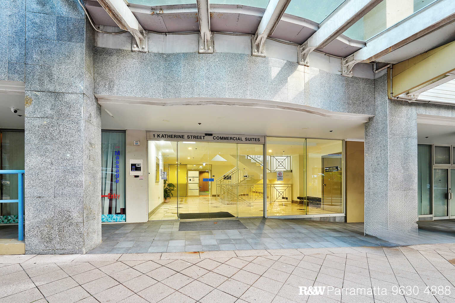 235/1 Katherine street Chatswood