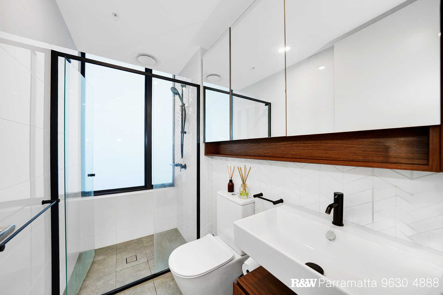 1905/12 Phillip Street Parramatta