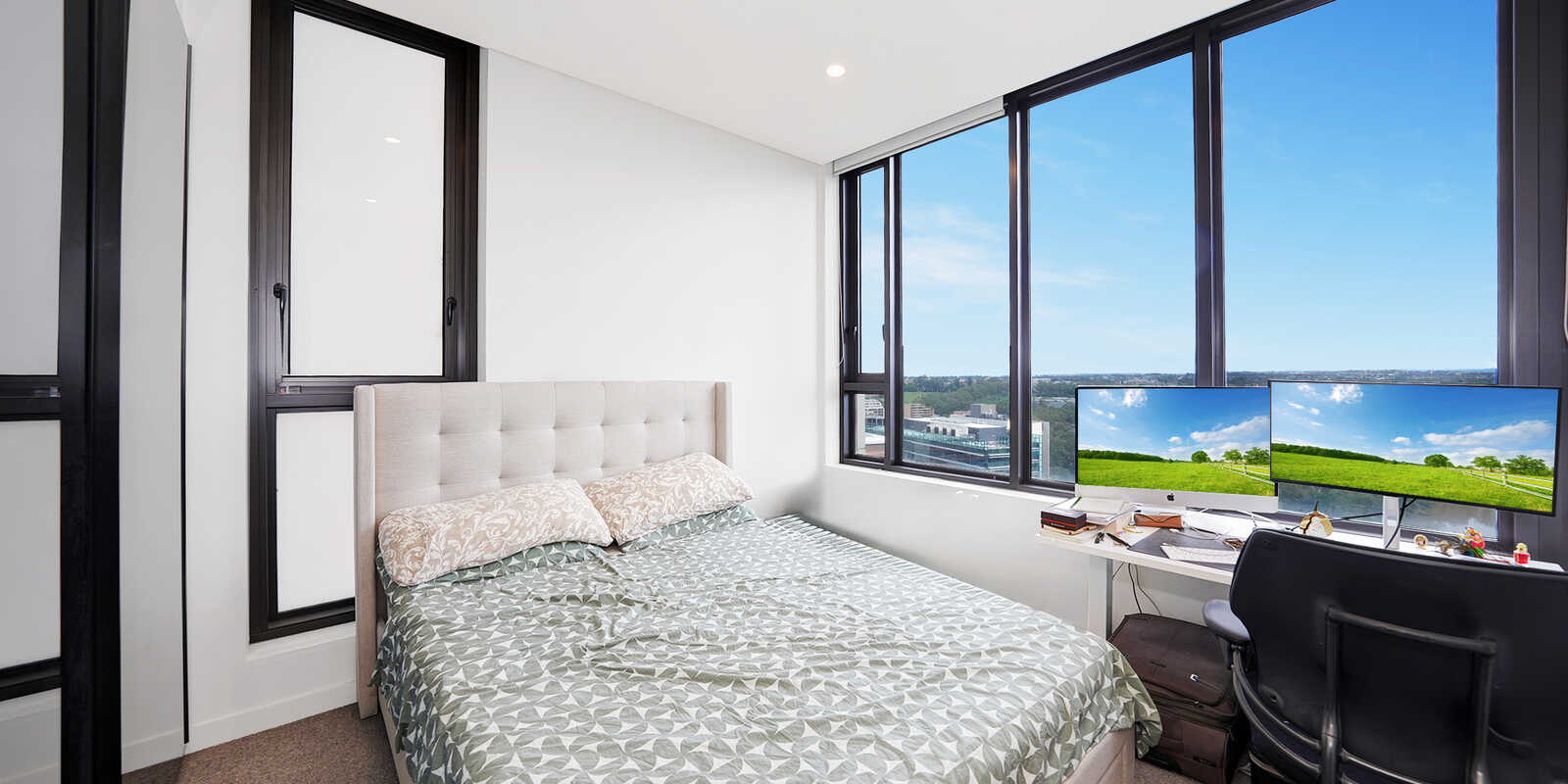 1905/12 Phillip Street Parramatta