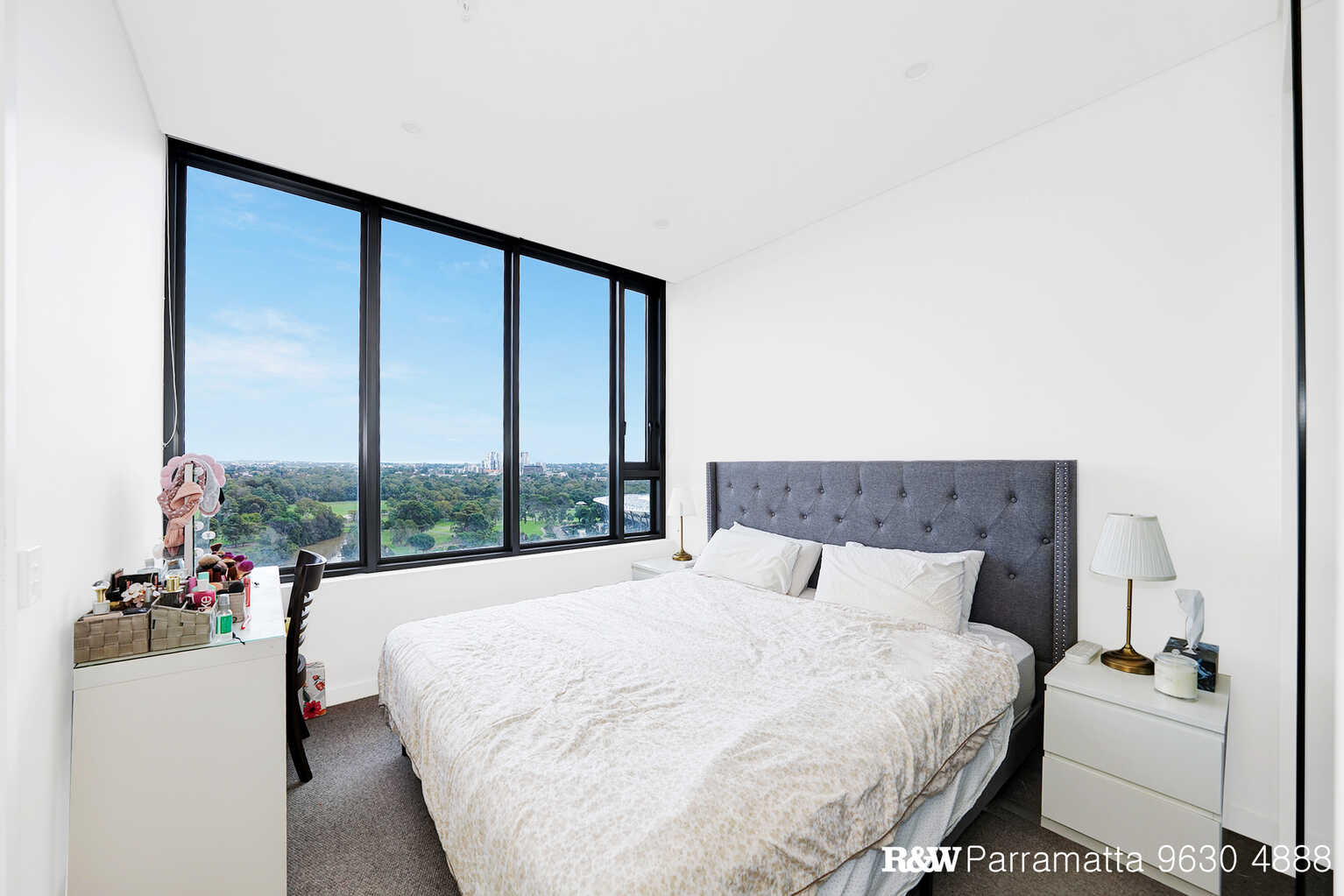 1905/12 Phillip Street Parramatta