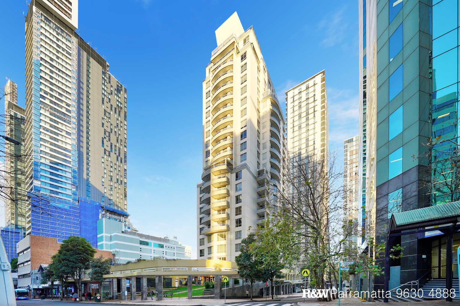 235/1 Katherine street Chatswood