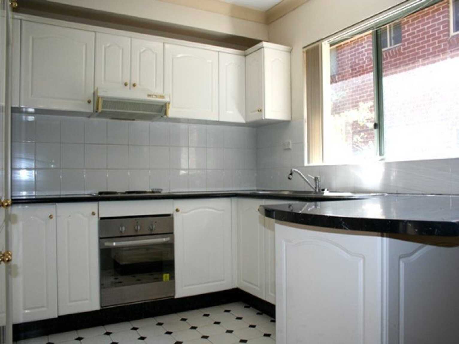 3/60 Albert Street North Parramatta