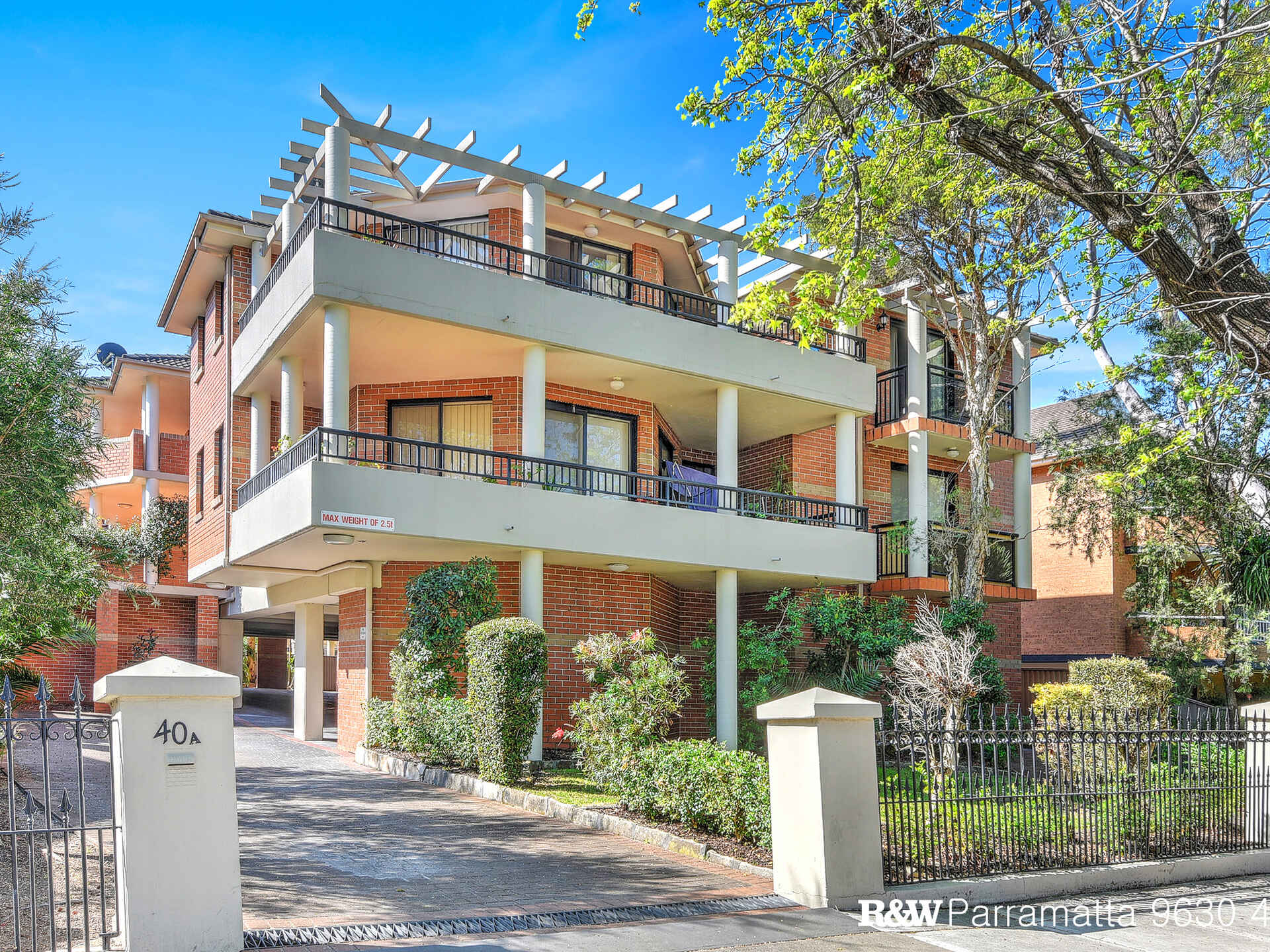 4/40a Fennell Street North Parramatta