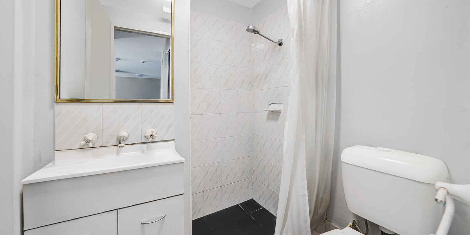 17L/15 Campbell Street Parramatta