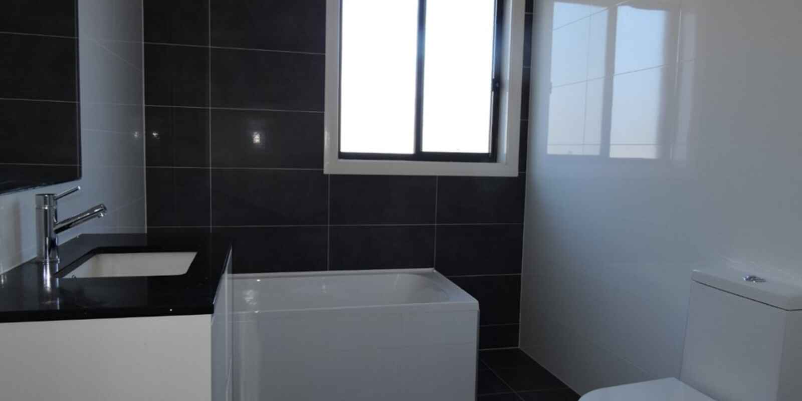 4/175 Kissing Point Road Dundas