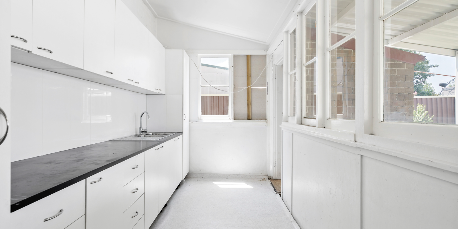 11 Albert Street Granville