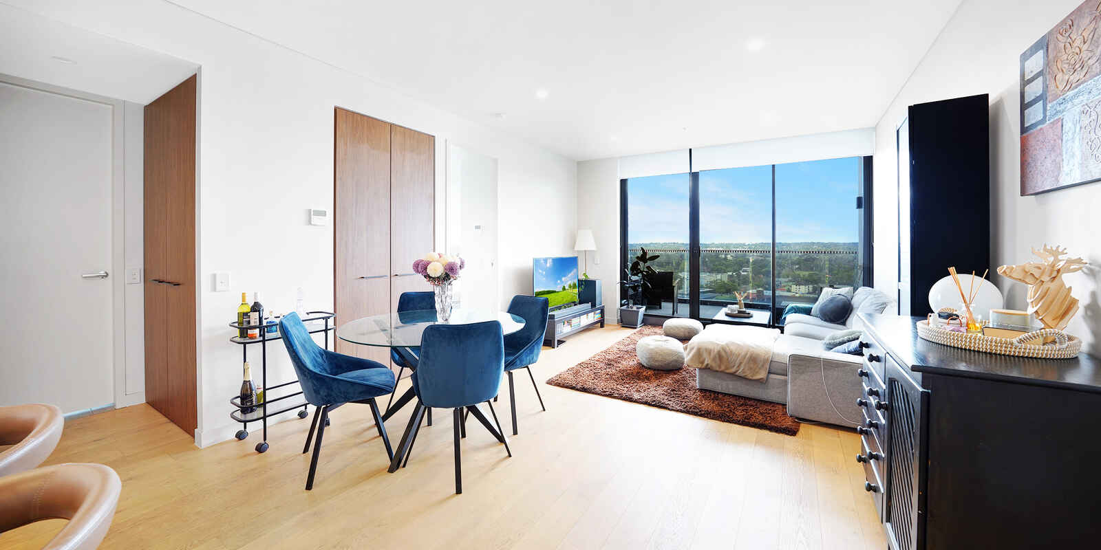 1905/12 Phillip Street Parramatta