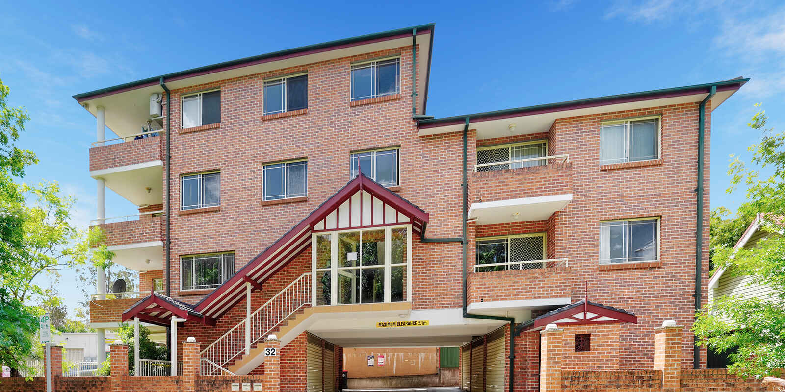 2/32 Galloway Street North Parramatta
