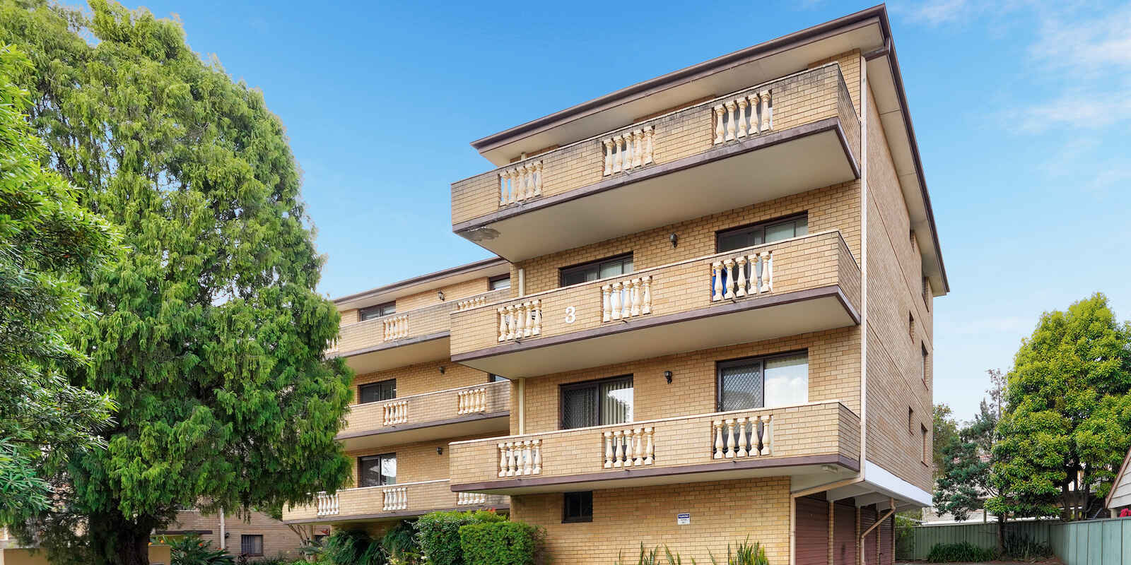 14/3 William Street North Parramatta